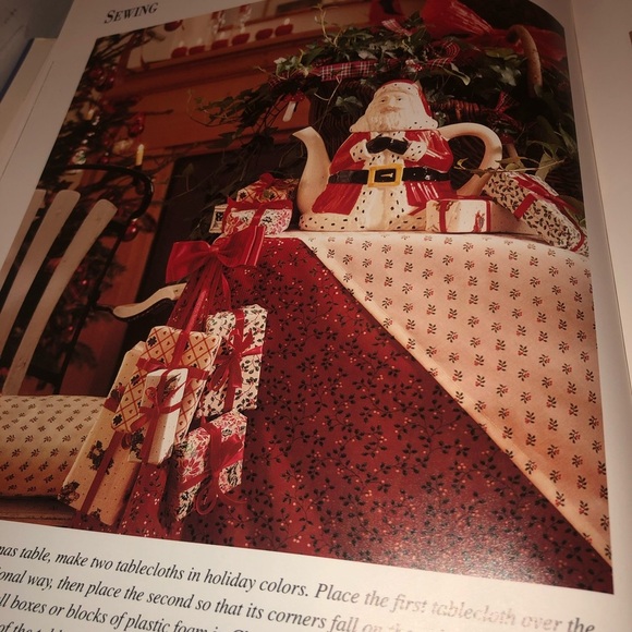 Decorating Table Linens- hardcover- amazing amount of table linens to make- used - Picture 7 of 9